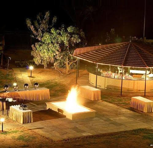 Olde Bangalore Resort And Convention Center Devanahalli Esterno foto